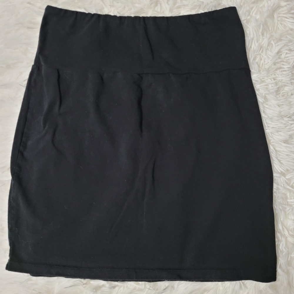 Talula black skirt size small